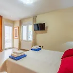 Haus Mit Privatem Pool- Garten Und Privatem Park By Interhome *