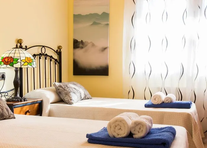 Haus Mit Privatem Pool- Garten Und Privatem Parkplatz By Interhome Tatil Evi *