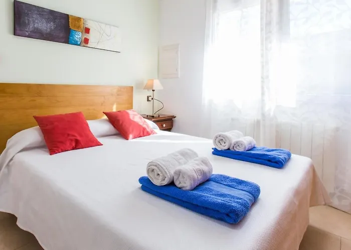 Haus Mit Privatem Pool- Garten Und Privatem Parkplatz By Interhome Tatil Evi *