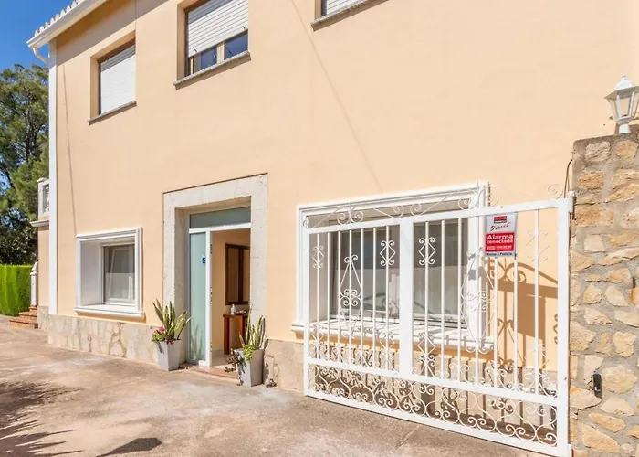 Hébergement de vacances Haus Mit Privatem Pool- Garten Und Privatem Parkplatz By Interhome Dénia